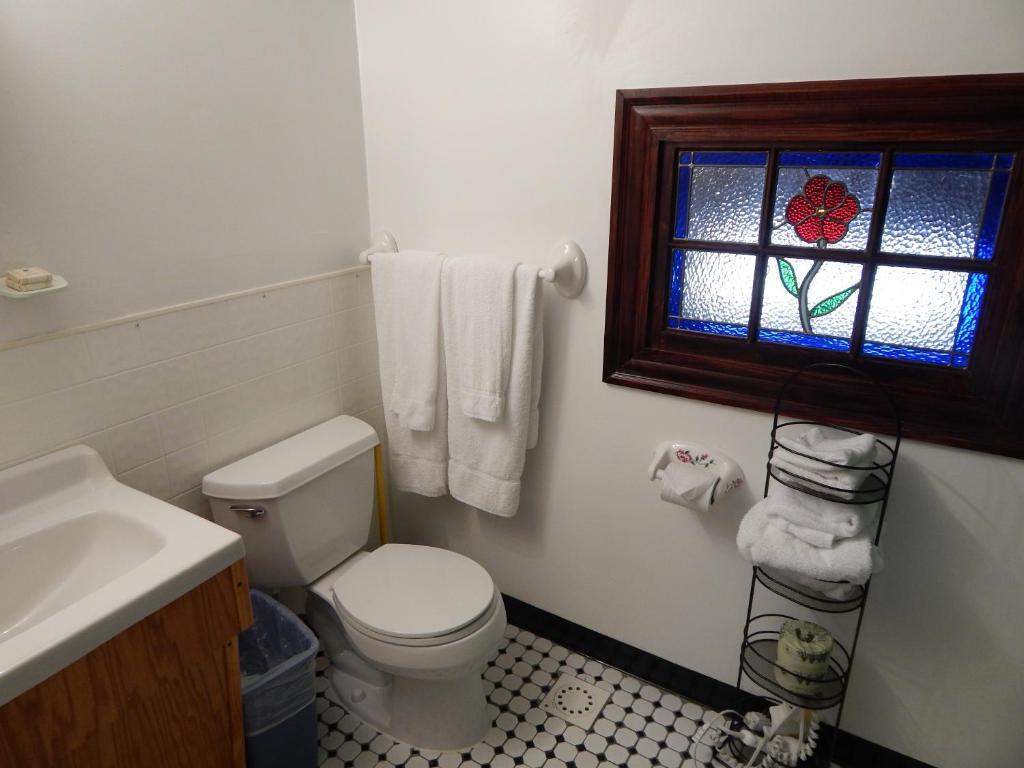 A Friendly Inn At Harvard Кембридж Номер фото